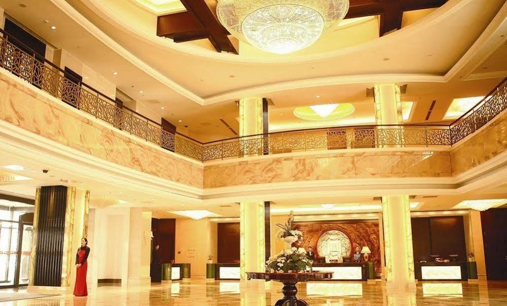Beijing Jinnian Hotel מראה חיצוני תמונה